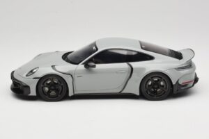 Porsche Brabus 900 Rocket R 992 Nardo Grey GT Spirit 1:18 GT930 Resina — immagine 3 di 6