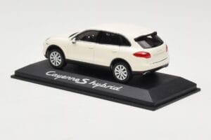 Porsche Cayenne 958 S Hybrid Bianco Minichamps 1:43 WAP0200040B Pressofusione — immagine 3 di 4