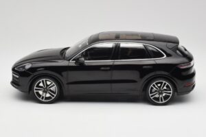 Porsche Cayenne 958 Turbo S Nero Minichamps 1:18 155066070 Pressofusione — immagine 3 di 6