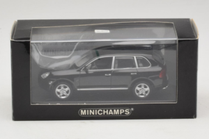 Porsche Cayenne 955 Turbo Black Metallic Minichamps 1:43 400061080 Pressofusione — immagine 5 di 5