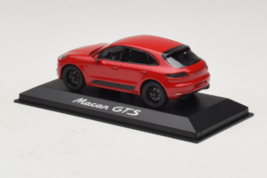 Porsche Macan 95B GTS Rosso Minichamps 1:43 WAP0206030G Pressofusione — immagine 3 di 5