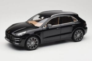 Porsche Macan Turbo 95B Black Metallic Minichamps 1:18 110062502 Pressofusione