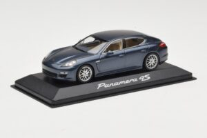 Porsche Panamera 970 4 Blu Metallizzato Minichamps 1:43 400068220 Pressofusione — immagine 2 di 4