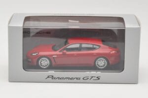 Porsche Panamera 970 GTS Rosso Minichamps 1:43 WAP0200230C Pressofusione — immagine 4 di 4