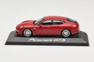 Porsche Panamera 970 GTS Rosso Minichamps 1:43 WAP0200230C Pressofusione