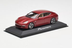 Porsche Panamera 970 Rosso Minichamps 1:43 WAP02000119 Pressofusione — immagine 2 di 4