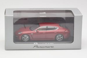 Porsche Panamera 970 Rosso Minichamps 1:43 WAP02000119 Pressofusione — immagine 4 di 4
