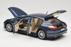 Porsche Panamera 970 S Blu Minichamps 1:18 WAP02100119 Pressofusione — immagine 5 di 8