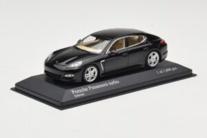 Porsche Panamera 970 Turbo Nero Metallizzato Minichamps 1:43 400068271 Pressofusione — immagine 2 di 4
