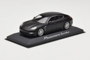 Porsche Panamera 970 Turbo Matt Black Minichamps 1:43 WAP0200270C Pressofusione — immagine 2 di 4