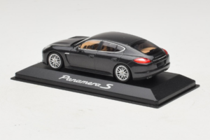 Porsche Panamera 970 S Grey Metallic Minichamps 1:43 WAP02000219 Pressofusione — immagine 3 di 4