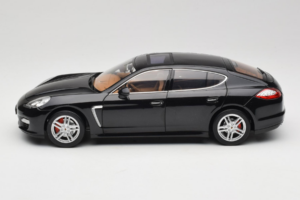 Porsche Panamera 970 Turbo Basalt Black Norev 1:18 WAP02100319 Pressofusione — immagine 4 di 8