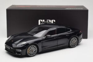 Porsche Panamera 971 Turbo S Blu Metallic Minichamps 1:18 113061075 Pressofusione — immagine 8 di 8