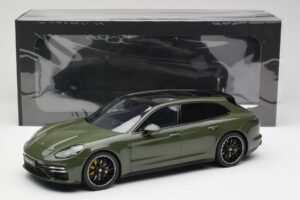 Porsche Panamera Turbo S 971 Sport Turismo Verde GT Spirit 1:18 GT447 Resina — immagine 6 di 6