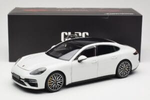 Porsche Panamera 971 Turbo S Bianco Metallic Minichamps 1:18 113061074 Pressofusione — immagine 8 di 8