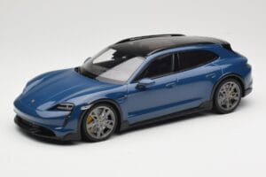 Porsche Taycan J1 Turbo S Cross Turismo Blu Minichamps 1:18 155069301 Pressofusione
