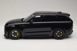 Range Rover Sport SV Edition Two Ligurian Black GT Spirit 1:12 GT555 Resina — immagine 3 di 6