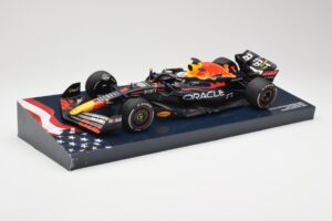 Red Bull Racing RB18 #1 M. Verstappen Winner Austin GP 2022 Minichamps 1:18 113222901 Pressofusione — immagine 2 di 6