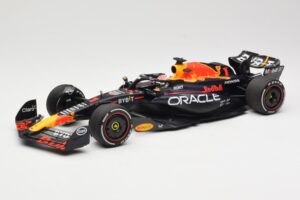 Red Bull Racing RB19 #1 M. Verstappen Winner Spanish GP 2023 Minichamps 1:18 110230801 Pressofusione