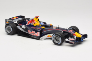 Red Bull RB1 Cosworth #14 D. Coulthard Red Bull Racing Showcar 2005 Minichamps 1:18 100050084 Pressofusione — immagine 4 di 7