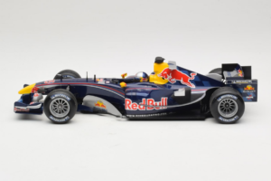 Red Bull RB1 Cosworth #15 C. Klien Red Bull Racing Showcar 2005 Minichamps 1:18 100050085 Pressofusione — immagine 3 di 7