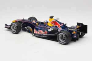Red Bull RB1 Cosworth #15 C. Klien Red Bull Racing Showcar 2005 Minichamps 1:18 100050085 Pressofusione — immagine 5 di 7