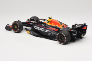 Red Bull RB19 #11 S. Perez Oracle Red Bull Racing Saudi Arabian Grand Prix Winner 2023 Minichamps 1:18 110230111 Resina — immagine 5 di 6