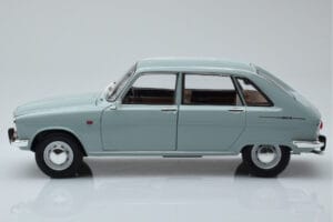 Renault 16 Blu Chiaro Norev 1:18 185131 Pressofusione — immagine 4 di 8