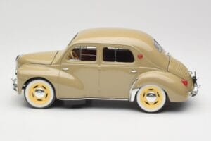 Renault 4CV Berline Gris Ardoise Solido 1:18 8059 Pressofusione — immagine 4 di 8