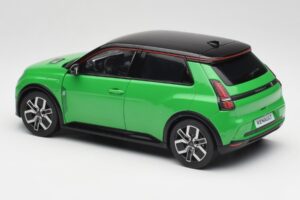 Renault 5 E-Tech Electric Pop Verde & Nero Norev 1:18 185502 Pressofusione — immagine 7 di 8