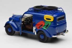 Renault Juvaquatre Michelin Blue Solido 1:18 82008 Pressofusione — immagine 7 di 8