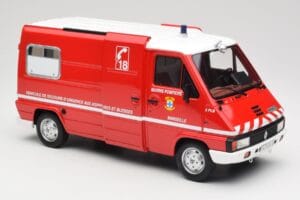 Renault Master T30 VSAB Vigili del Fuoco Rosso Otto 1:18 OT1107 Resina — immagine 4 di 6