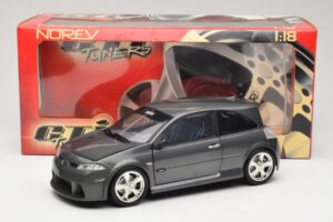 Renault Megane Mk2 RS Vampire Grey Norev 1:18 185101 Pressofusione — immagine 8 di 8