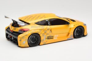 Renault Megane Trophy Showcar Giallo Eurocup Megane Trophy 2011 Norev 1:18 185109 Pressofusione — immagine 3 di 8