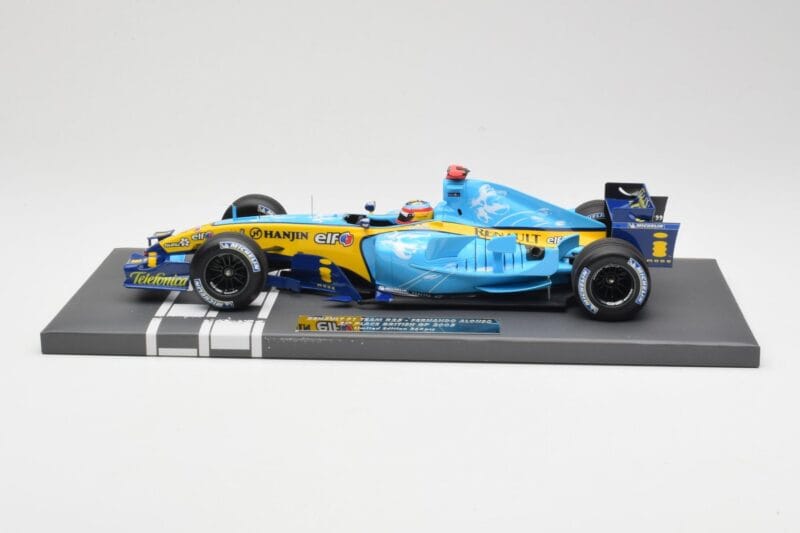 Renault R25 #5 F. Alonso 2nd Place British GP 2005 Minichamps 1:18 117051105 Pressofusione