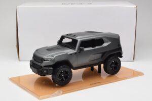 Rezvani Tank Matte Grigio DNA 1:18 DNA000009 Pressofusione — immagine 6 di 6
