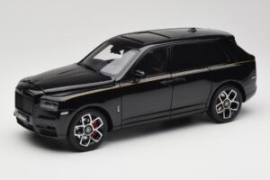 Rolls-Royce Cullinan Nero Con Gold Coachline & Shadow Wheels OEM 1:18 028-15A Pressofusione