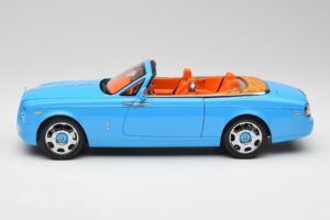 Rolls-Royce Phantom Drophead Coupe Powder Blu Kyosho 1:18 08871BL Pressofusione — immagine 6 di 10