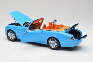 Rolls-Royce Phantom Drophead Coupe Powder Blu Kyosho 1:18 08871BL Pressofusione — immagine 7 di 10