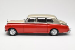 Rolls-Royce Phantom VI Rosso Beige Chiaro Kyosho 1:18 08905RLB Pressofusione — immagine 4 di 8