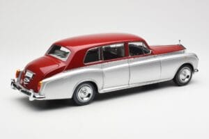 Rolls-Royce Phantom VI Argento Rosso Kyosho 1:18 08905SR Pressofusione — immagine 3 di 8