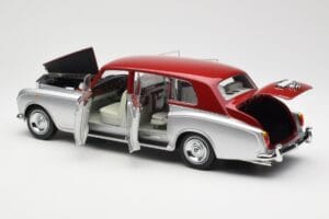 Rolls-Royce Phantom VI Argento Rosso Kyosho 1:18 08905SR Pressofusione — immagine 5 di 8