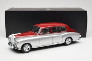 Rolls-Royce Phantom VI Argento Rosso Kyosho 1:18 08905SR Pressofusione — immagine 8 di 8