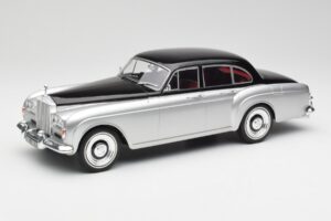 Rolls-Royce Silver Cloud III Mulliner Argento & Nero MCG 1:18 MCG18128 Pressofusione