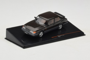 Saab 900 Turbo Nero IXO 1:43 CLC577N Pressofusione — immagine 2 di 4