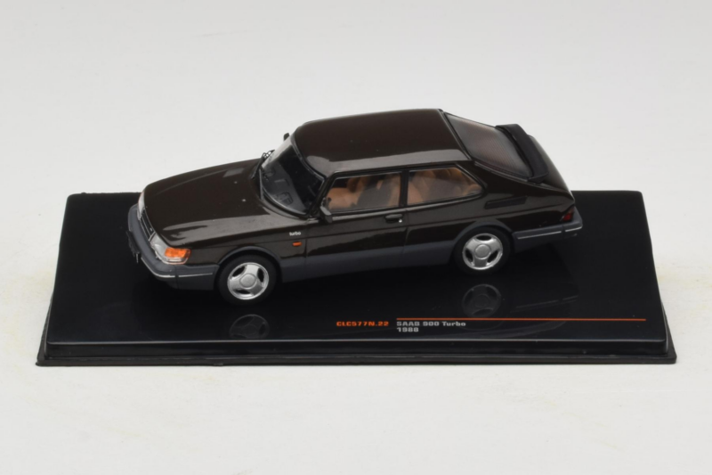 Saab 900 Turbo Nero IXO 1:43 CLC577N Pressofusione
