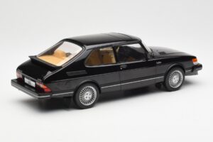 Saab 900 Turbo Nero MCG 1:18 MCG18338 Pressofusione — immagine 2 di 6