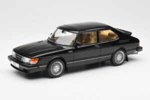 Saab 900 Turbo Nero MCG 1:18 MCG18338 Pressofusione
