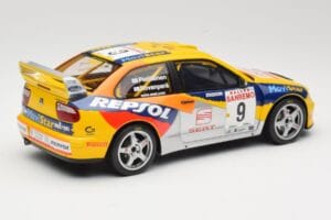 SEAT Cordoba WRC Evo 2 #9 H. Rovanpera / R. Pietilainen Rally San Remo 1999 Otto 1:18 OT483 Resina — immagine 2 di 6