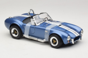 Shelby Cobra 427 S/C Blu Striscia Bianca Road Signature 1:18 92058-P2 Pressofusione — immagine 4 di 6
